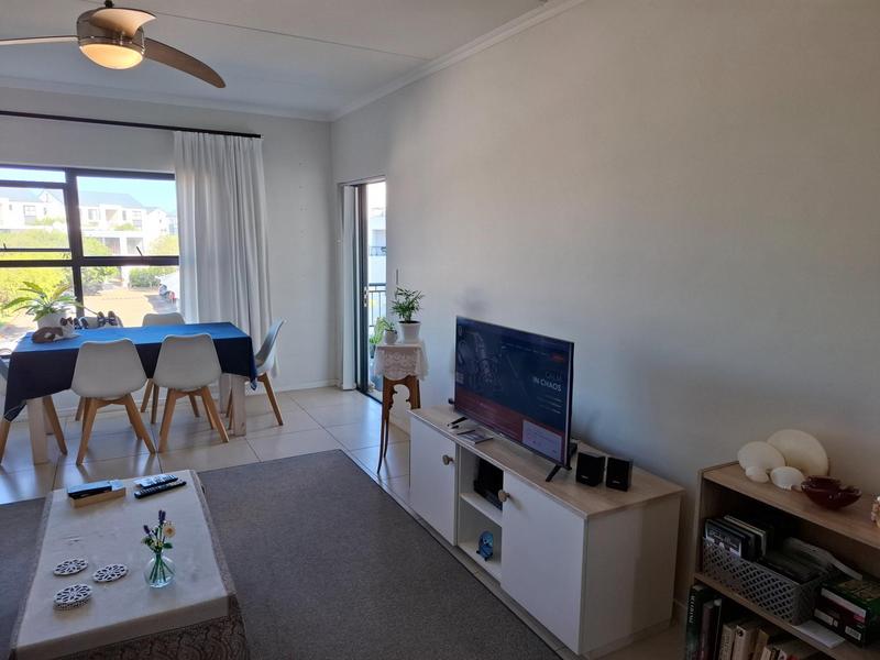 To Let 2 Bedroom Property for Rent in De Velde Western Cape